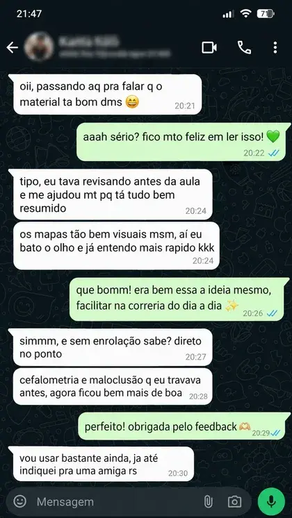 Print de conversa real de aluna elogiando o material